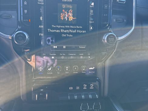 Used 2021 RAM 2500 Laramie image 16