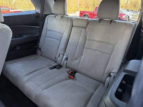 Used 2019 Honda Pilot EX image 10