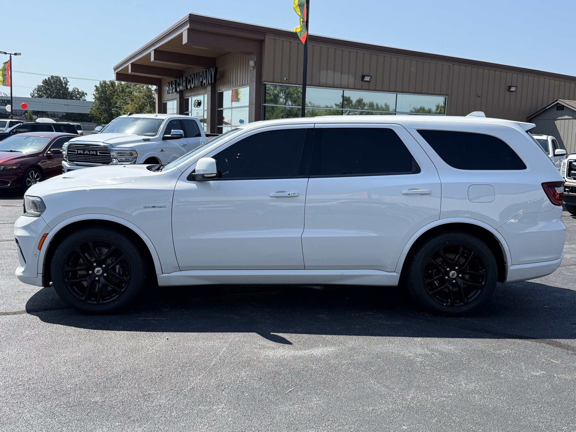 Used 2021 Dodge Durango R/T w/ Tow 'N Go Package AWD/4WD image 5
