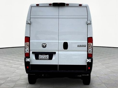 Used 2023 RAM ProMaster 2500 image 5