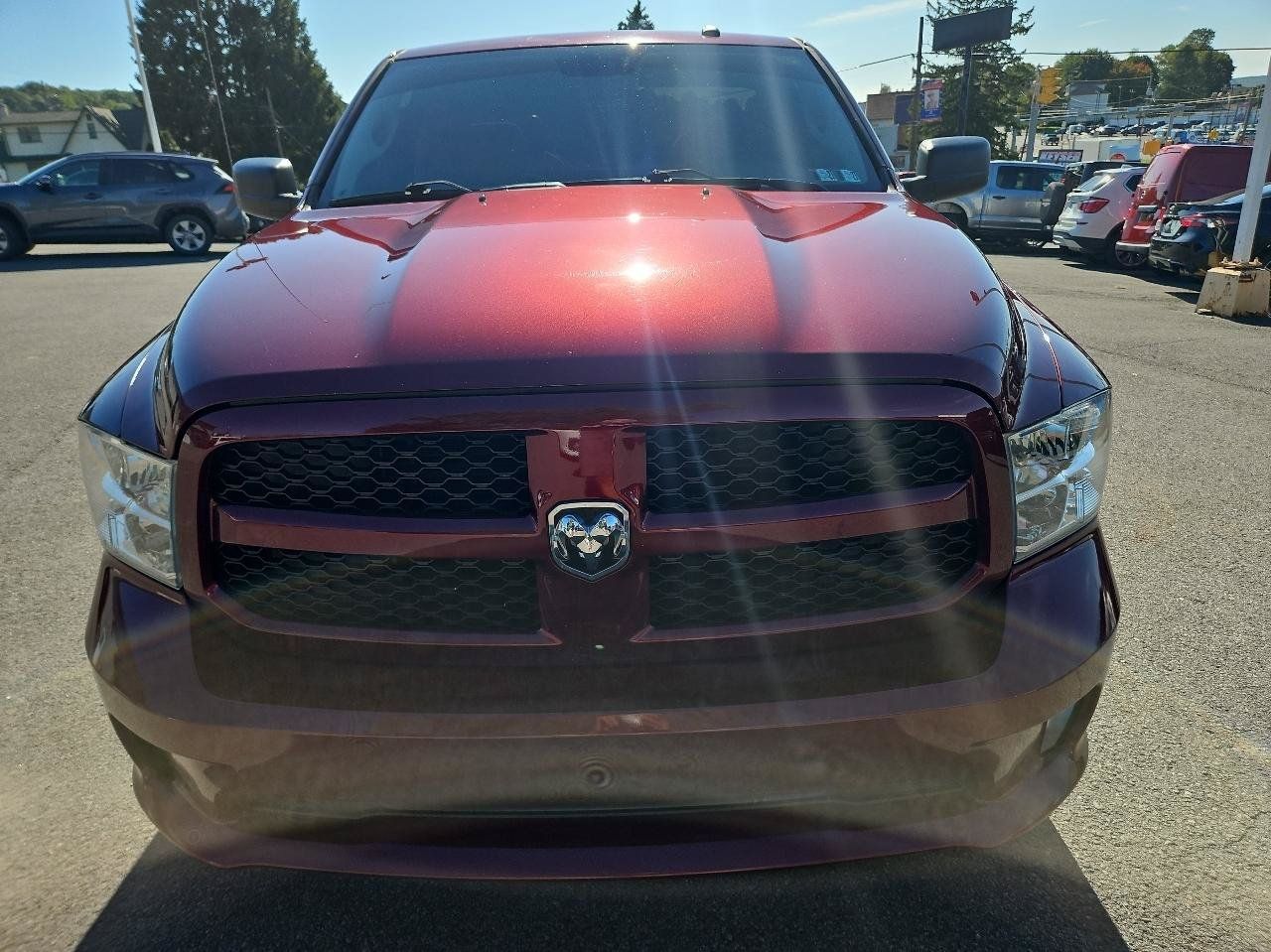 Used 2018 RAM 1500 Express AWD/4WD image 10
