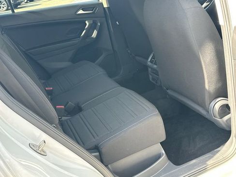Used 2023 Volkswagen Tiguan S AWD/4WD image 32