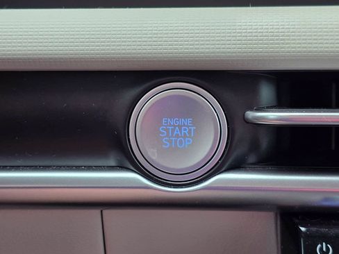 Used 2025 Hyundai Tucson SEL FWD image 18