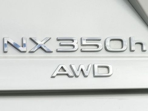 Used 2025 Lexus NX 350h AWD w/ Premium Package image 5