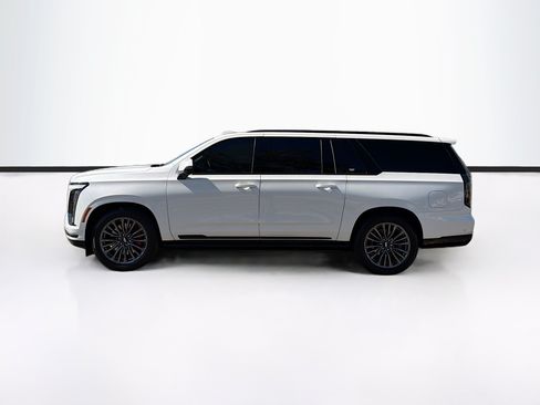 Certified 2025 Cadillac Escalade ESV Sport Platinum AWD/4WD image 8