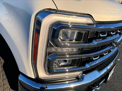 Certified 2023 Ford F250 Lariat w/ Lariat Ultimate Package image 36