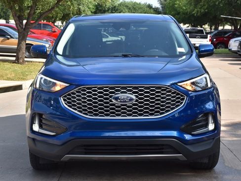 Used 2023 Ford Edge SEL w/ Convenience Package image 3