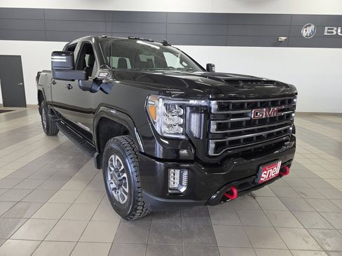 Used 2023 GMC Sierra 3500 AT4 w/ AT4 Preferred Package image 9
