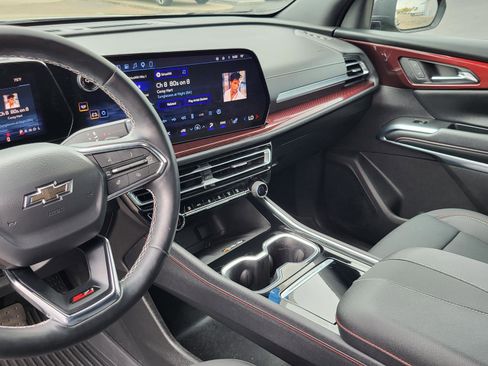 Used 2026 Chevrolet Traverse Z71 w/ Driver Confidence Package image 25