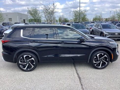 Used 2022 Mitsubishi Outlander SEL image 4