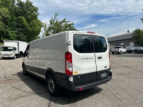 Used 2020 Ford Transit 250 Low Roof RWD image 3