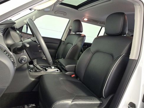 Certified 2024 INFINITI QX80 Premium Select w/ Cargo Package image 17