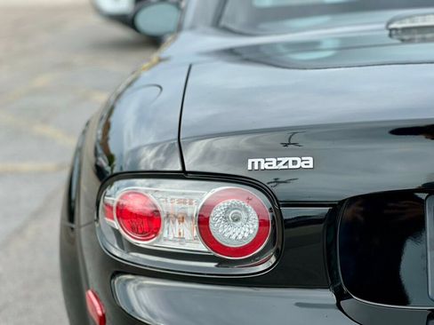 Used 2007 MAZDA MX-5 Miata Grand Touring w/ Premium Pkg image 8