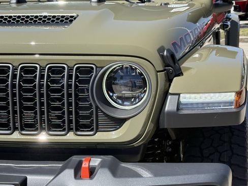 New 2026 Jeep Gladiator Mojave AWD/4WD image 9