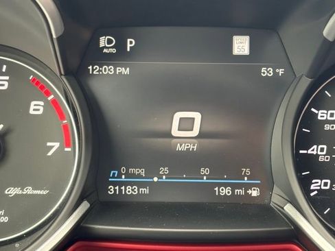 Used 2021 Alfa Romeo Stelvio Ti Sport image 27