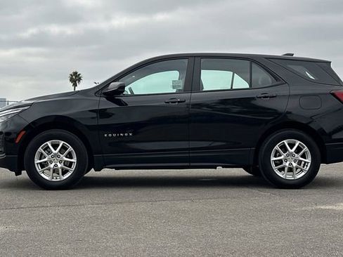 Used 2023 Chevrolet Equinox LS FWD image 7