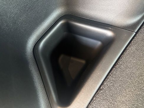 New 2025 Jeep Grand Cherokee Laredo w/ Luxury Tech Group I image 41