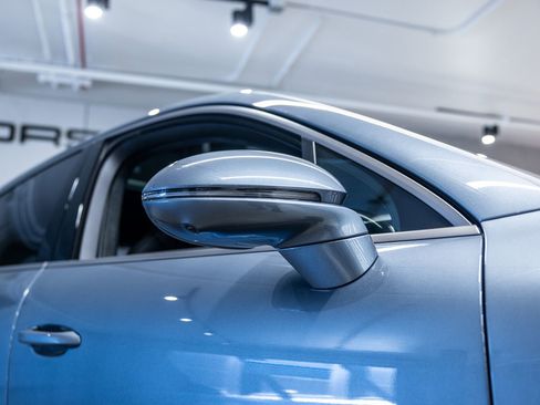 New 2026 Porsche Cayenne Turbo image 19