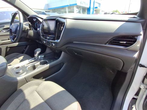 Certified 2023 Chevrolet Traverse LT w/ LPO, Floor Liner Package image 34