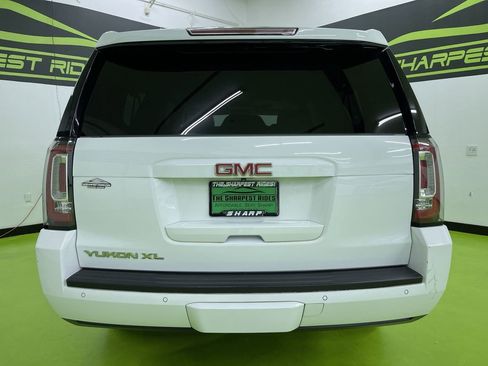 Used 2020 GMC Yukon XL SLT image 6