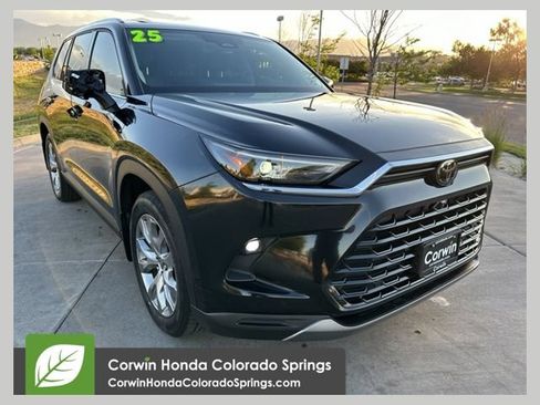 Used 2025 Toyota Grand Highlander AWD Hybrid image 1