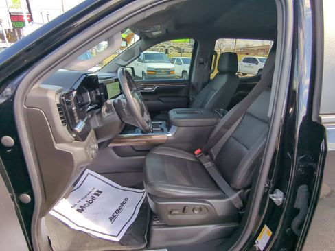 Used 2022 Chevrolet Silverado 1500 RST w/ Redline Edition image 20