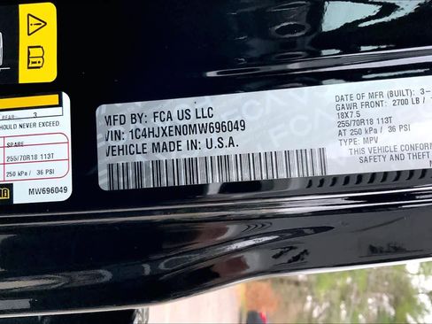 Used 2021 Jeep Wrangler Unlimited Sahara w/ LED Lighting Group image 28