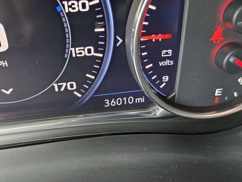 Used 2022 Chevrolet Traverse Premier w/ Redline Edition FWD image 27