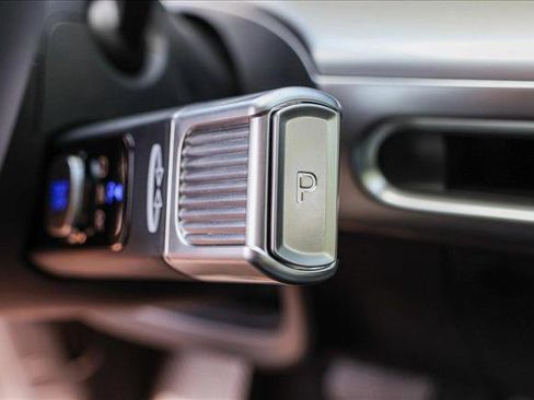 New 2026 Hyundai Ioniq 9 SE image 23