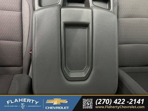 Used 2024 Chevrolet Silverado 1500 LT image 30