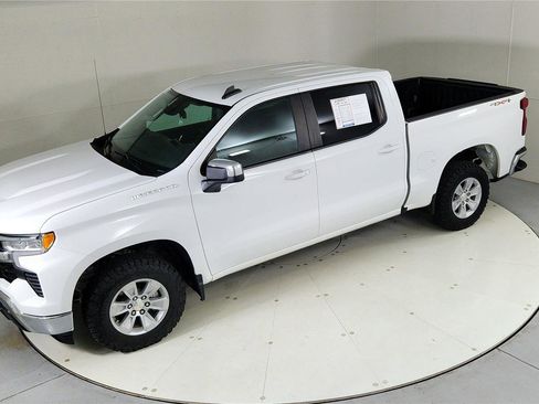 Used 2023 Chevrolet Silverado 1500 LT w/ Work Truck Package image 39