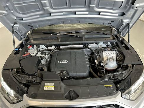 Used 2022 Audi Q5 2.0T Premium w/ Convenience Package image 24