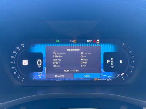 Used 2023 Volvo XC60 B5 Plus w/ Protection Package AWD/4WD image 18