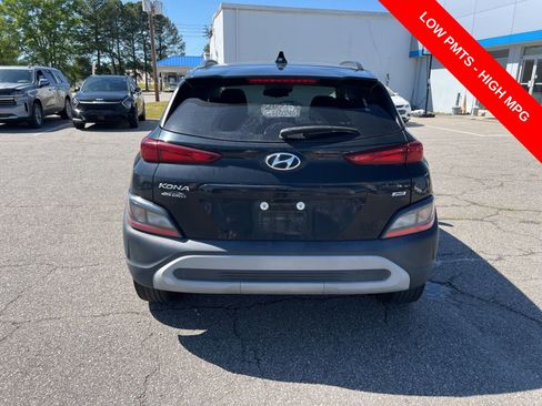 Used 2023 Hyundai Kona SEL image 4