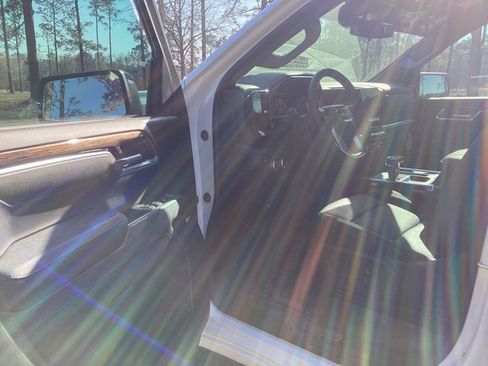 New 2026 GMC Sierra 1500 Elevation w/ Elevation Premium Package image 9