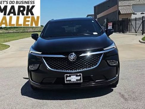 Used 2023 Buick Enclave Avenir w/ Avenir Technology Package FWD image 3