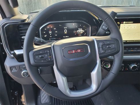 New 2026 GMC Sierra 1500 Elevation image 12