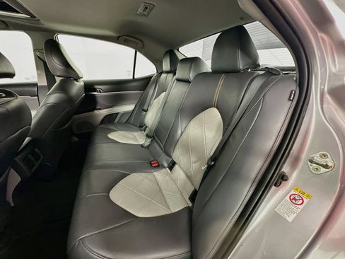 Used 2018 Toyota Camry XLE w/ Audio Package FWD image 25