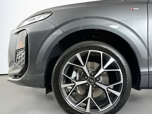 New 2026 Audi Q3 quattro 2.0T AWD/4WD image 11