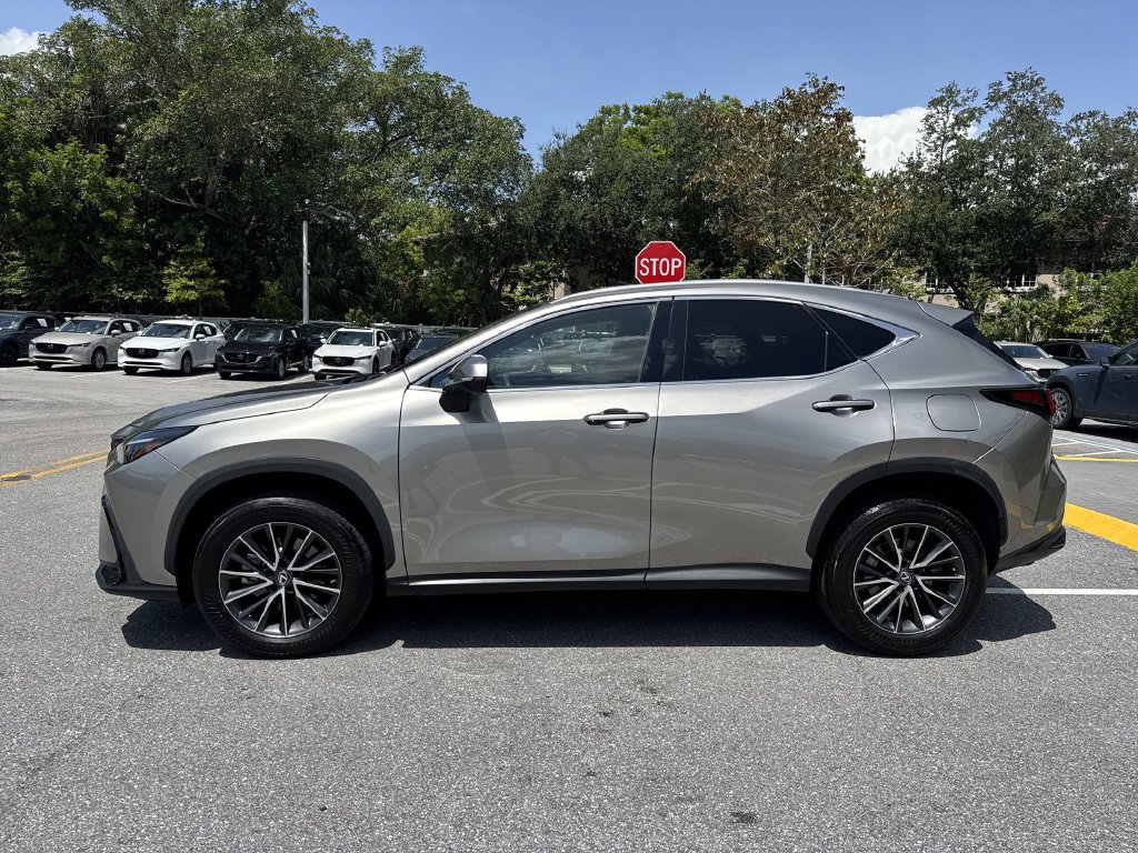 Used 2023 Lexus NX 350 AWD image 11