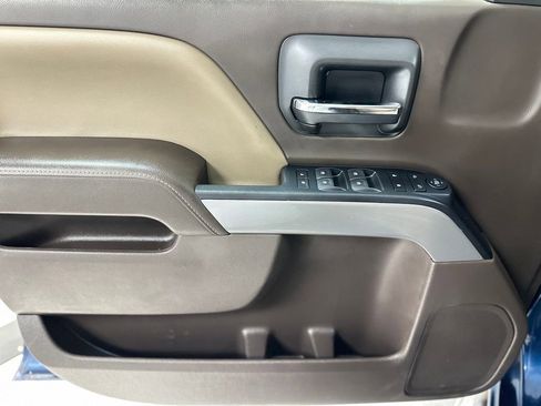 Used 2017 Chevrolet Silverado 1500 LT w/ All Star Edition image 10