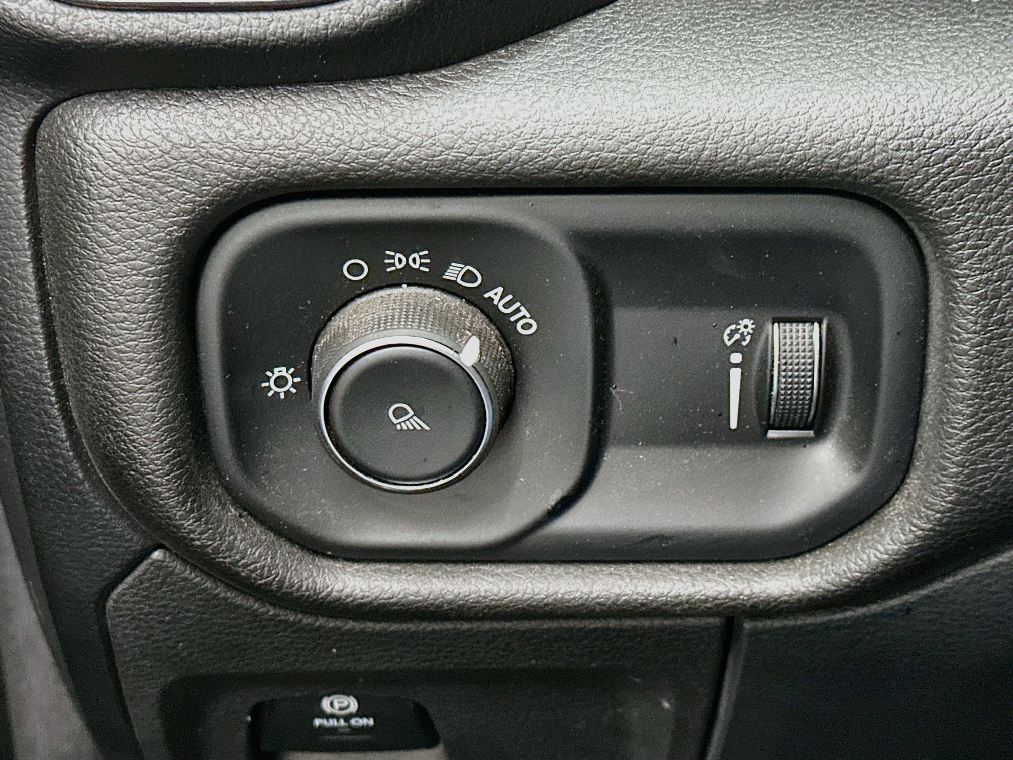 Used 2023 RAM 1500 Big Horn AWD/4WD image 17