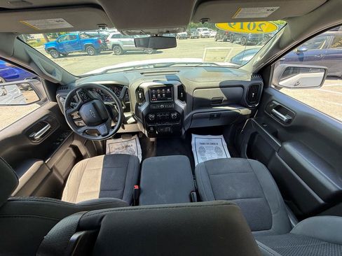 Used 2019 Chevrolet Silverado 1500 Custom Trail Boss AWD/4WD image 13