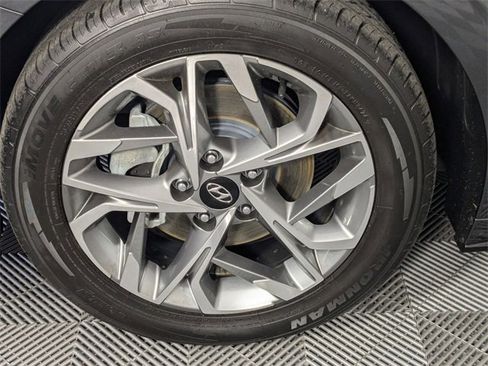 Used 2023 Hyundai Sonata SEL image 8
