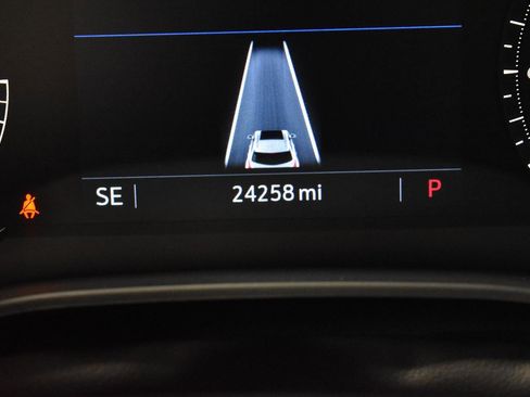 Certified 2025 Cadillac XT5 Premium Luxury image 25