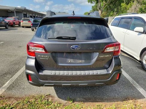 Used 2018 Subaru Outback 2.5i Premium AWD/4WD image 5