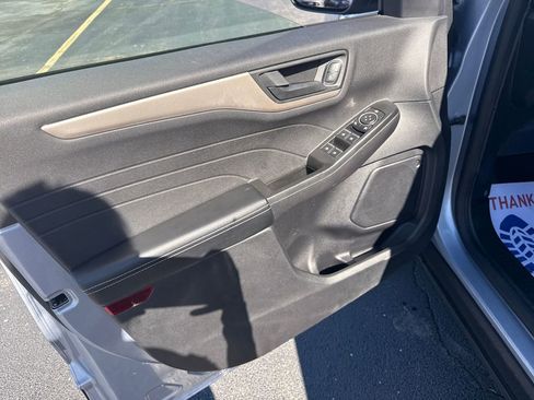 Used 2022 Ford Escape SE w/ Convenience Package image 23