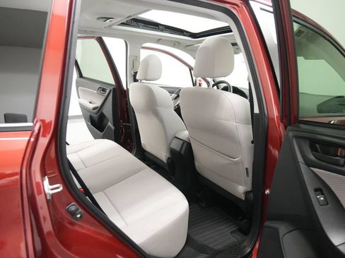 Used 2017 Subaru Forester 2.5i Premium AWD/4WD image 26