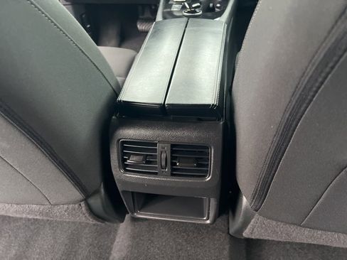 Certified 2023 Nissan Rogue S image 20