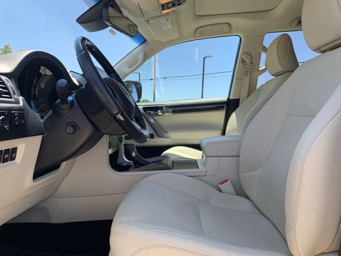 Certified 2023 Lexus GX 460 Premium AWD/4WD image 16